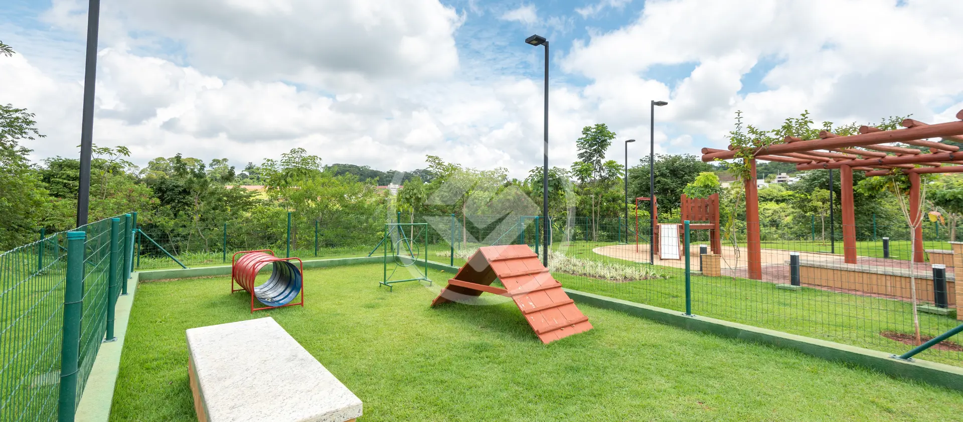 Imagem 3 - Terreno Condomínio em Jardins Bolonha, Senador Canedo - GO