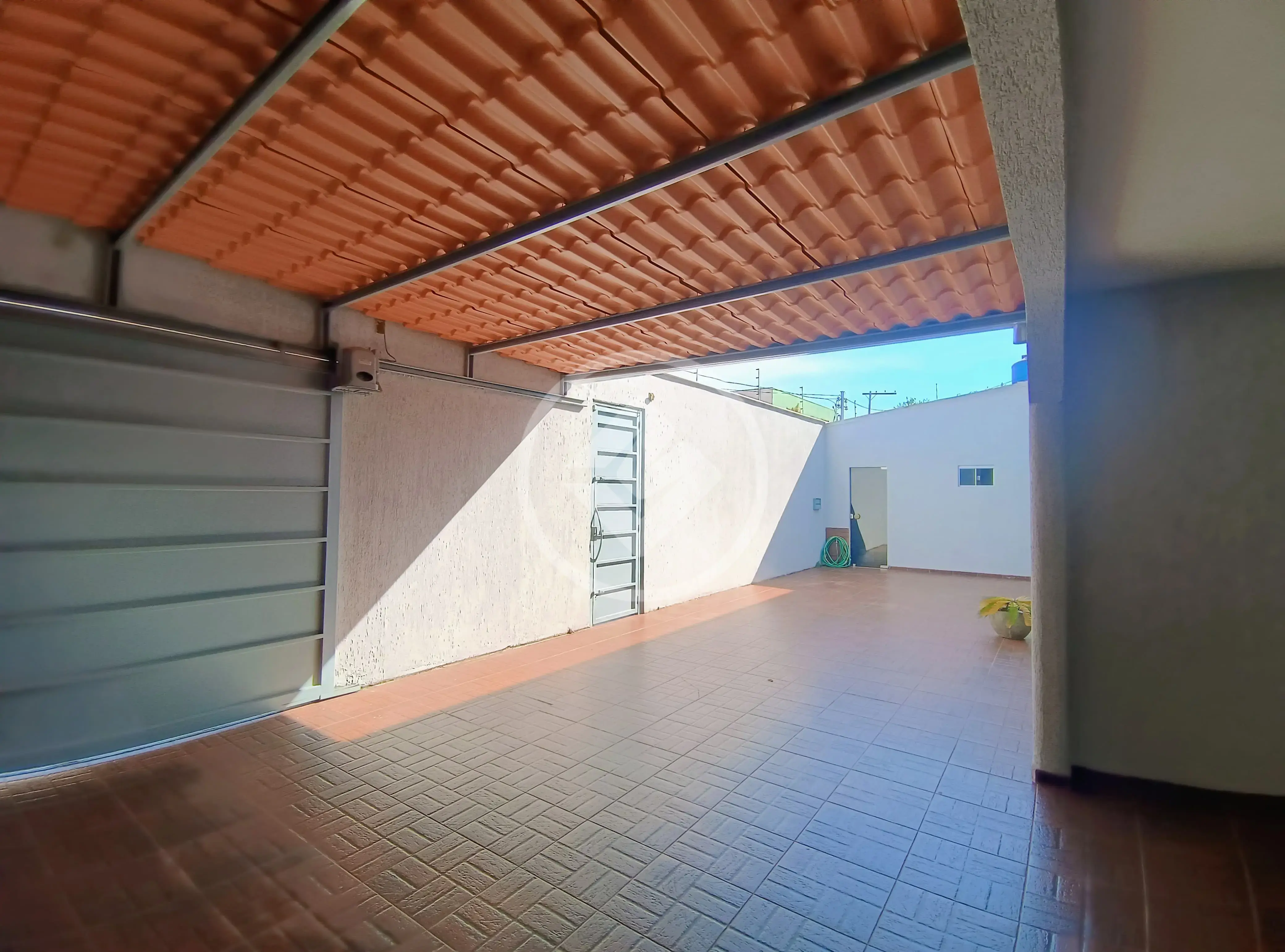 Image 2 - Casa em Conjunto Guadalajara, Goiânia - GO