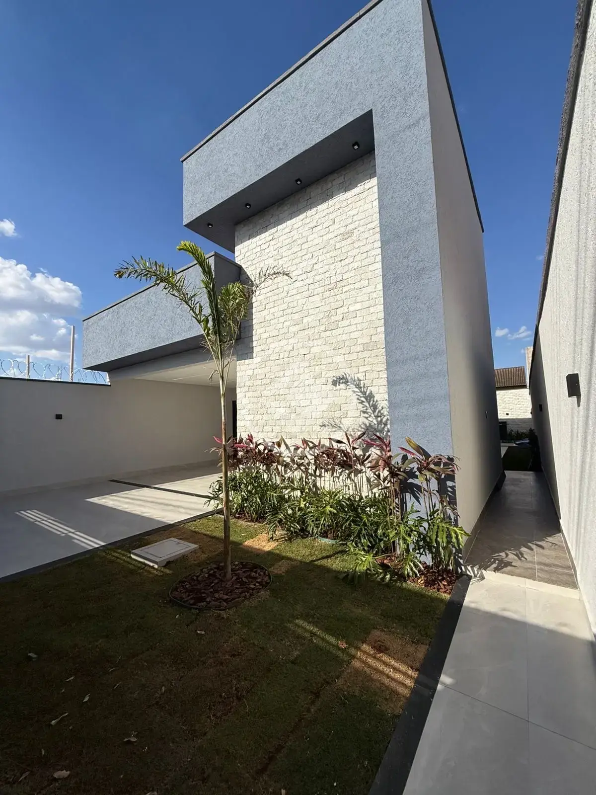 Imagem 1 - Casa em Residencial Solar Bougainville, Goiânia - GO