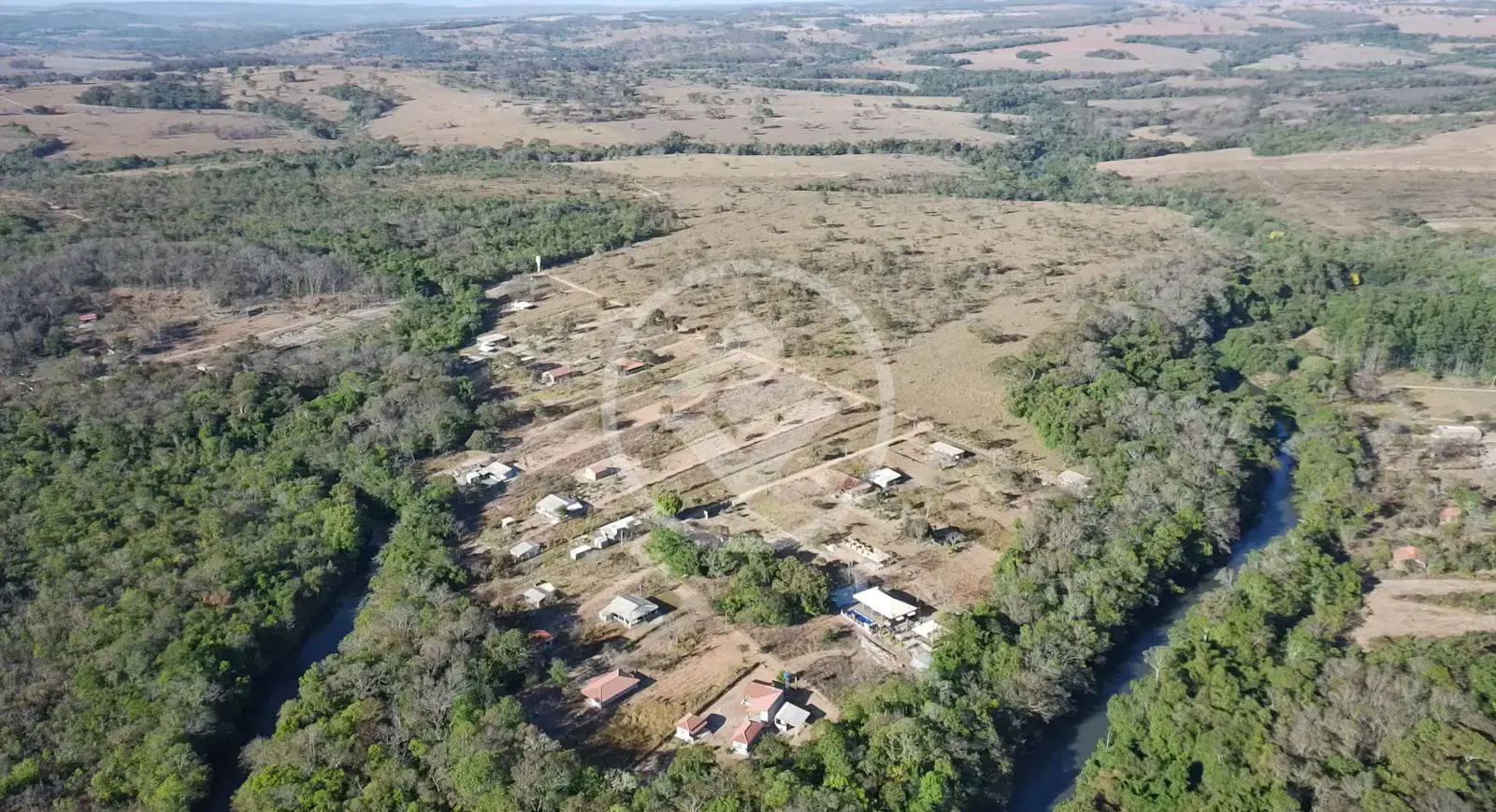 Imagem 1 - Chácara em Zona Rural, Pires do Rio - GO