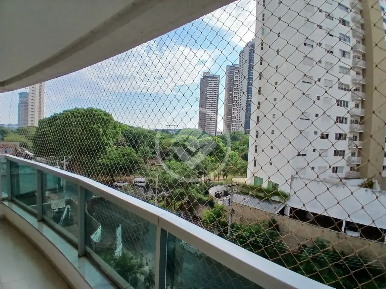 Image 2 - Apartamento em Jardim Goiás, Goiânia - GO