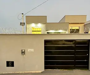 Casa Jardim Himalaia, Aparecida de Goiânia - GO — foto 1