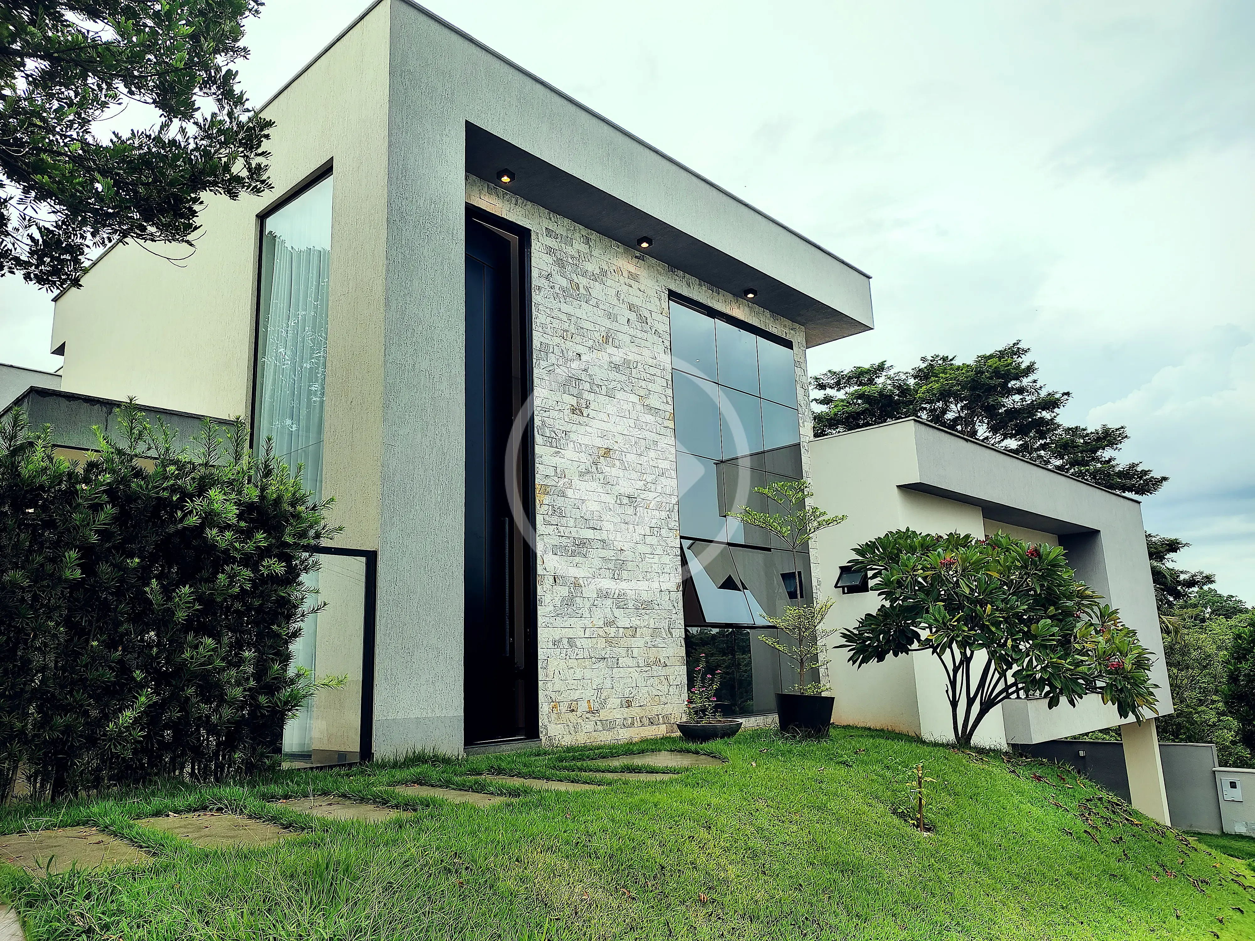 Imagem 1 - Casa Condomínio em Condomínio do Lago, Goiânia - GO