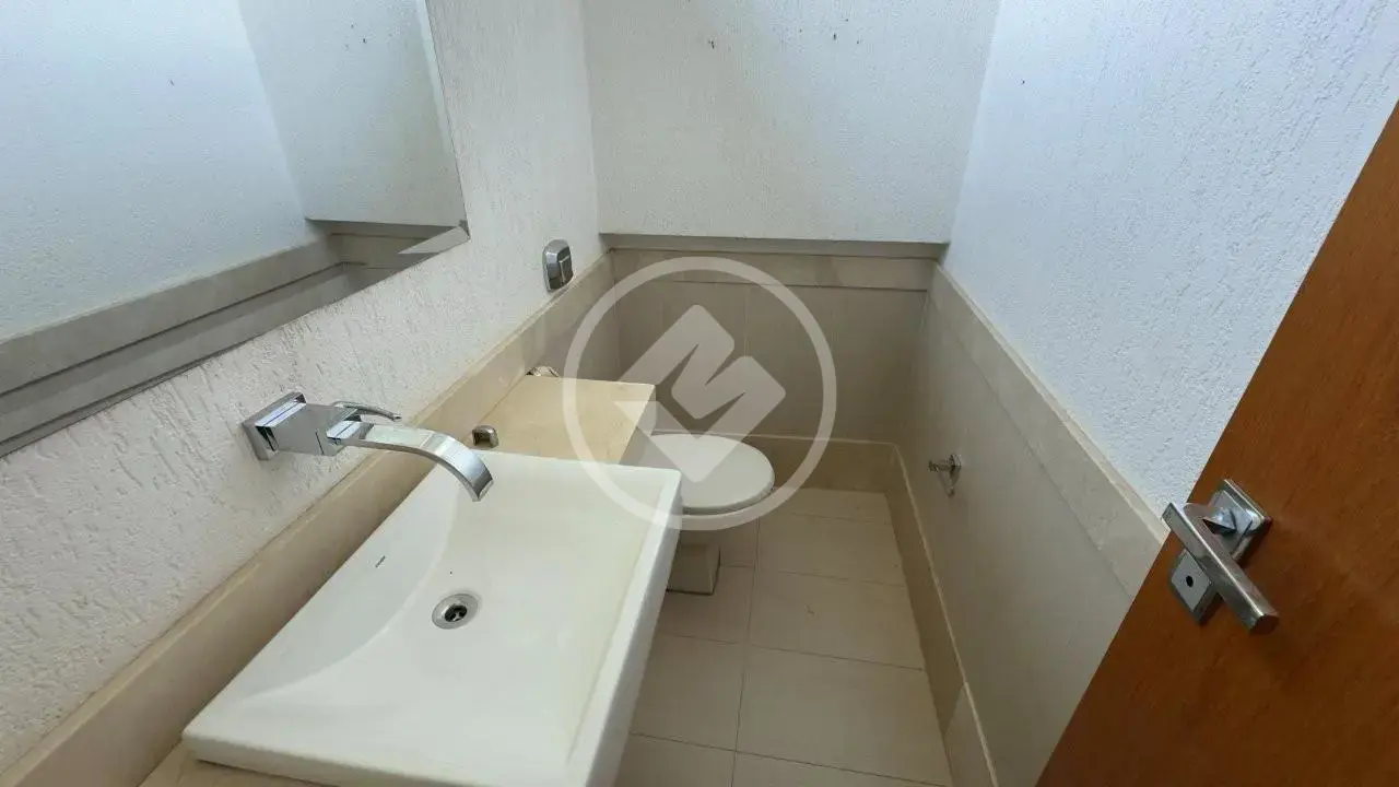 Image 12 - Sobrado Em Condomínio em JARDIM MADRI, Goiânia - GO