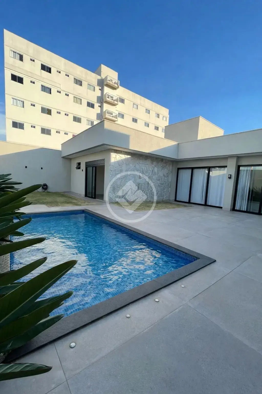 Image 2 - Casa em Setor Sudoeste, Goiânia - GO