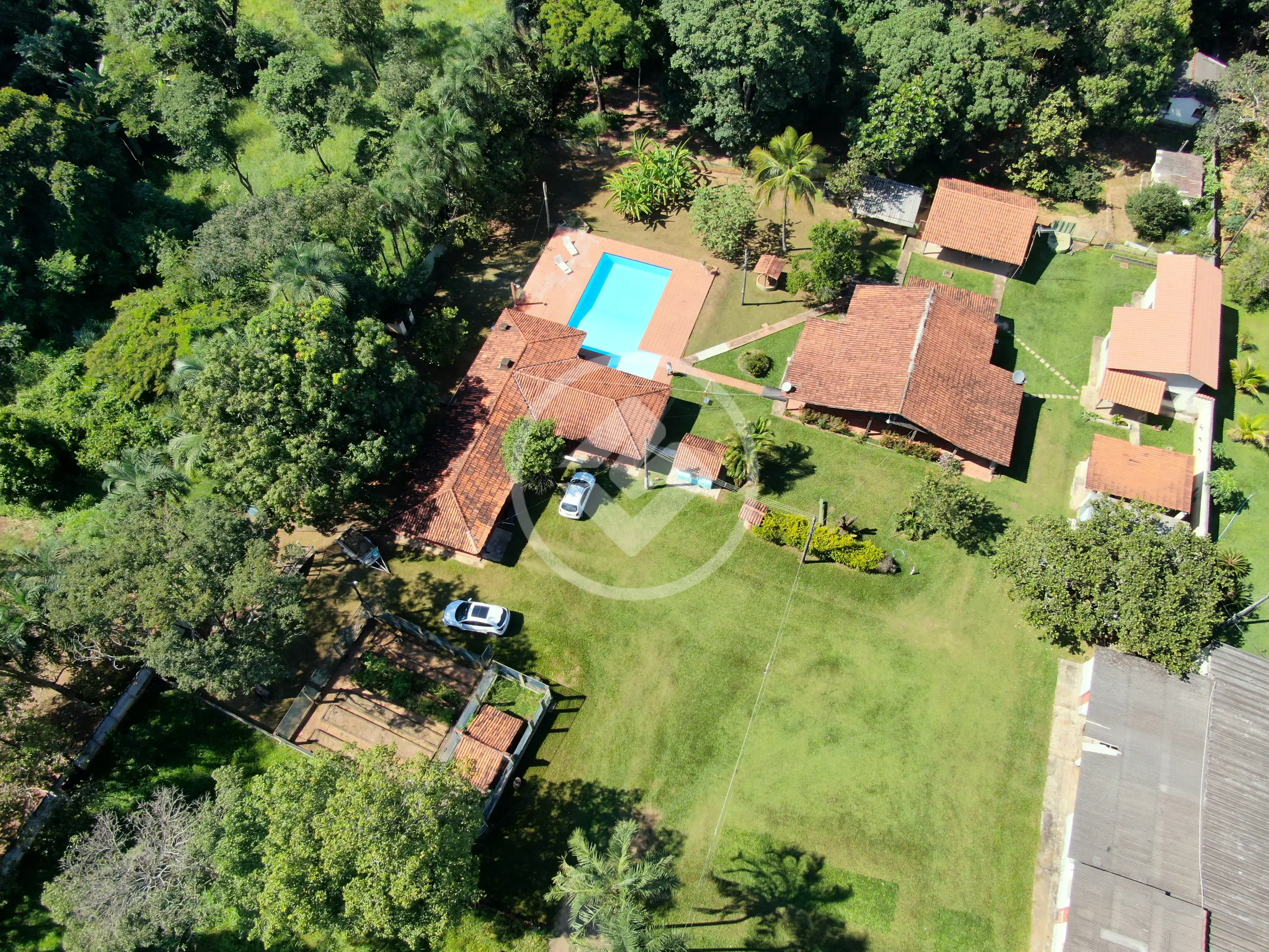 Imagem 1 - Fazenda em Estância Vargem Bonita, Senador Canedo - GO