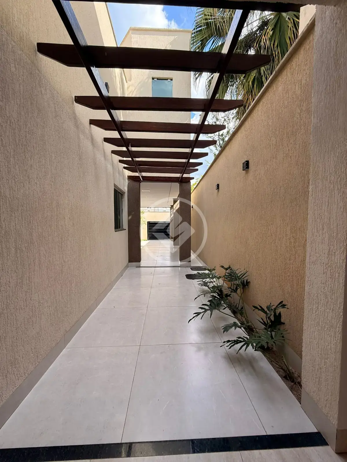 Imagem 4 - Sobrado em Residencial Itamaracá, Goiânia - GO
