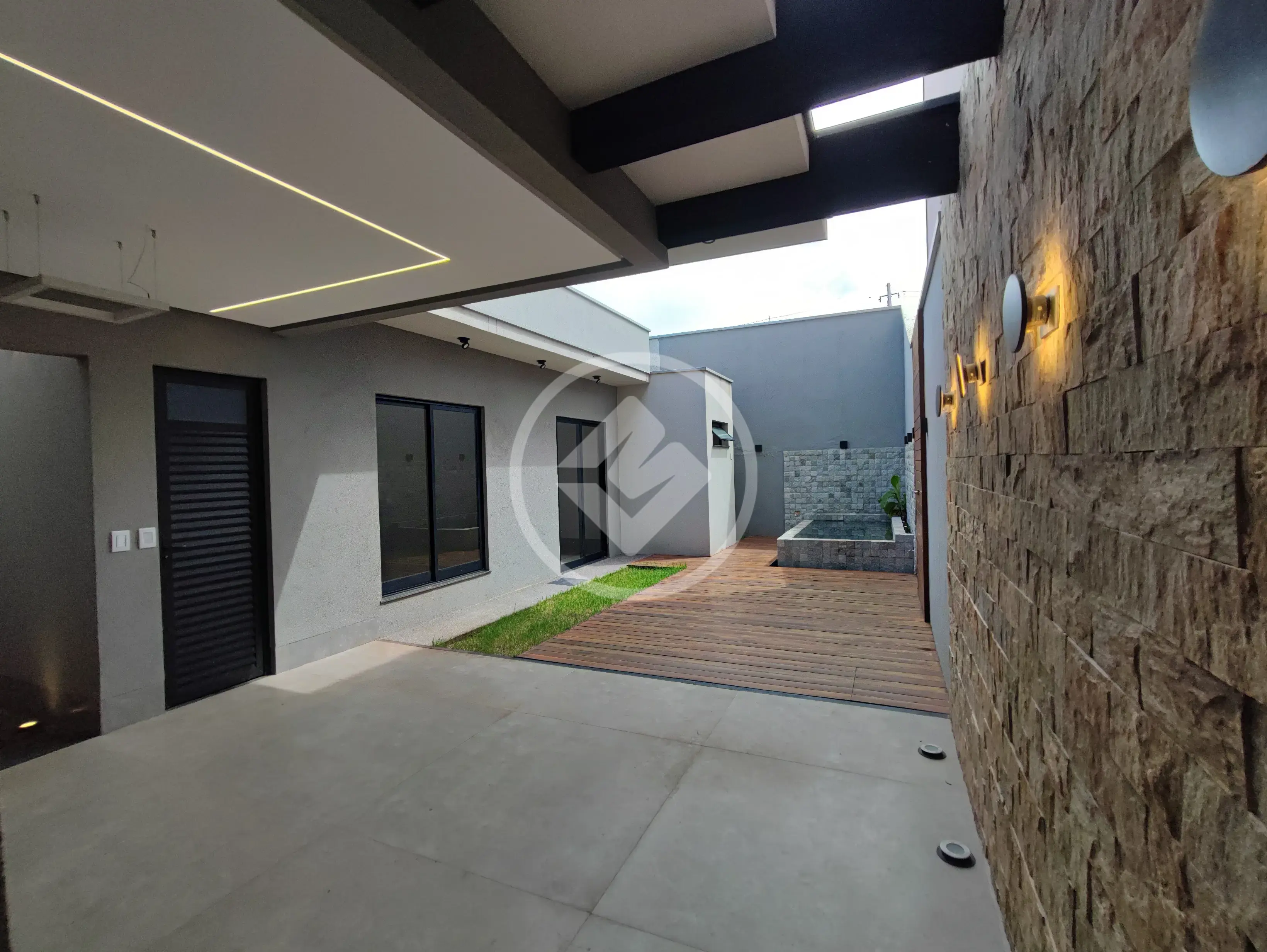 Imagem 1 - Casa Condomínio em Jardins Sevilha, Aparecida de Goiânia - GO