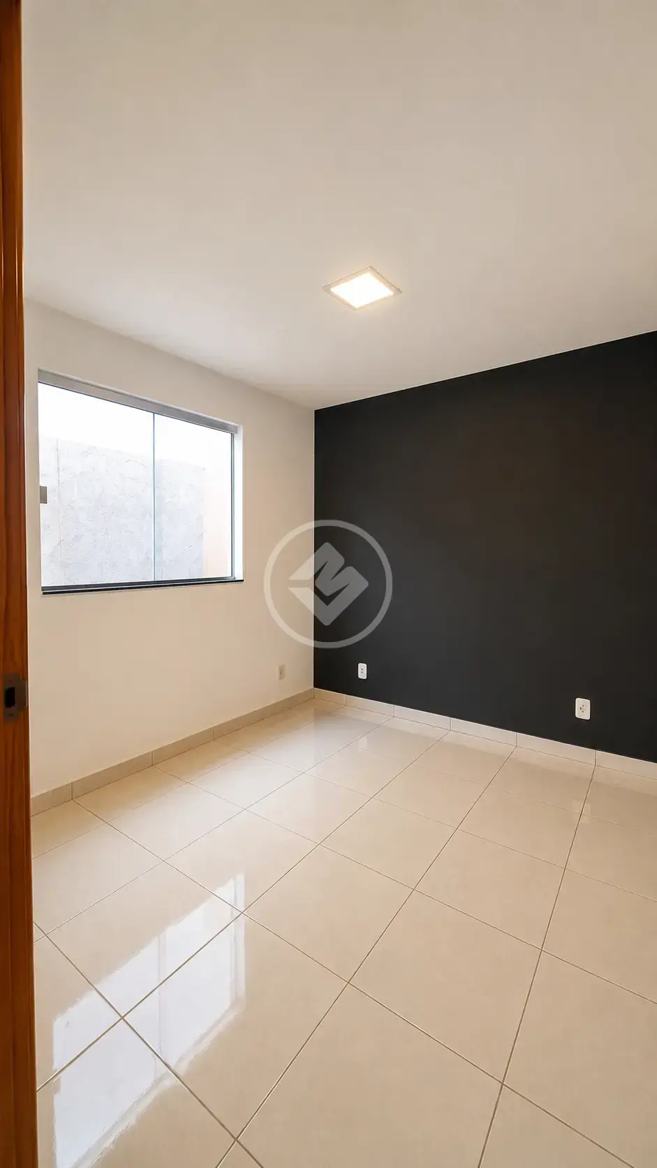 Imagem 2 - Casa em Setor Garavelo, Goiânia - GO