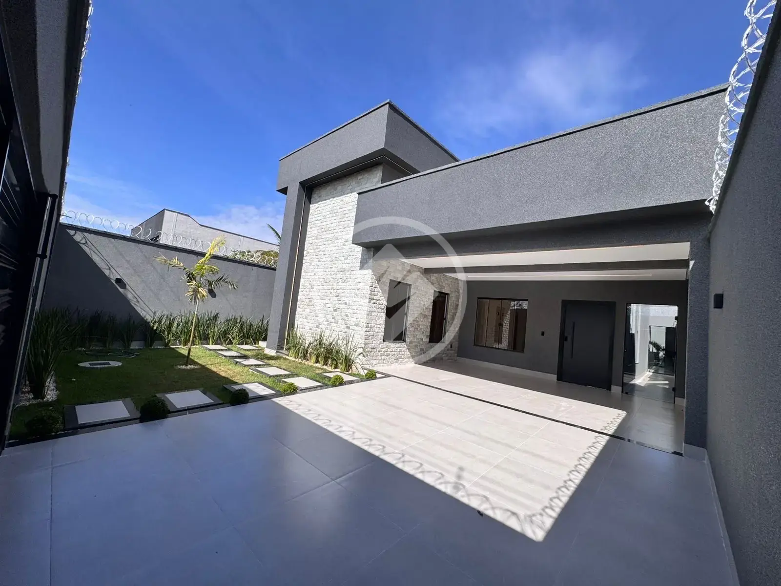 Imagem 1 - Casa em Residencial Santa Fé I, Goiânia - GO