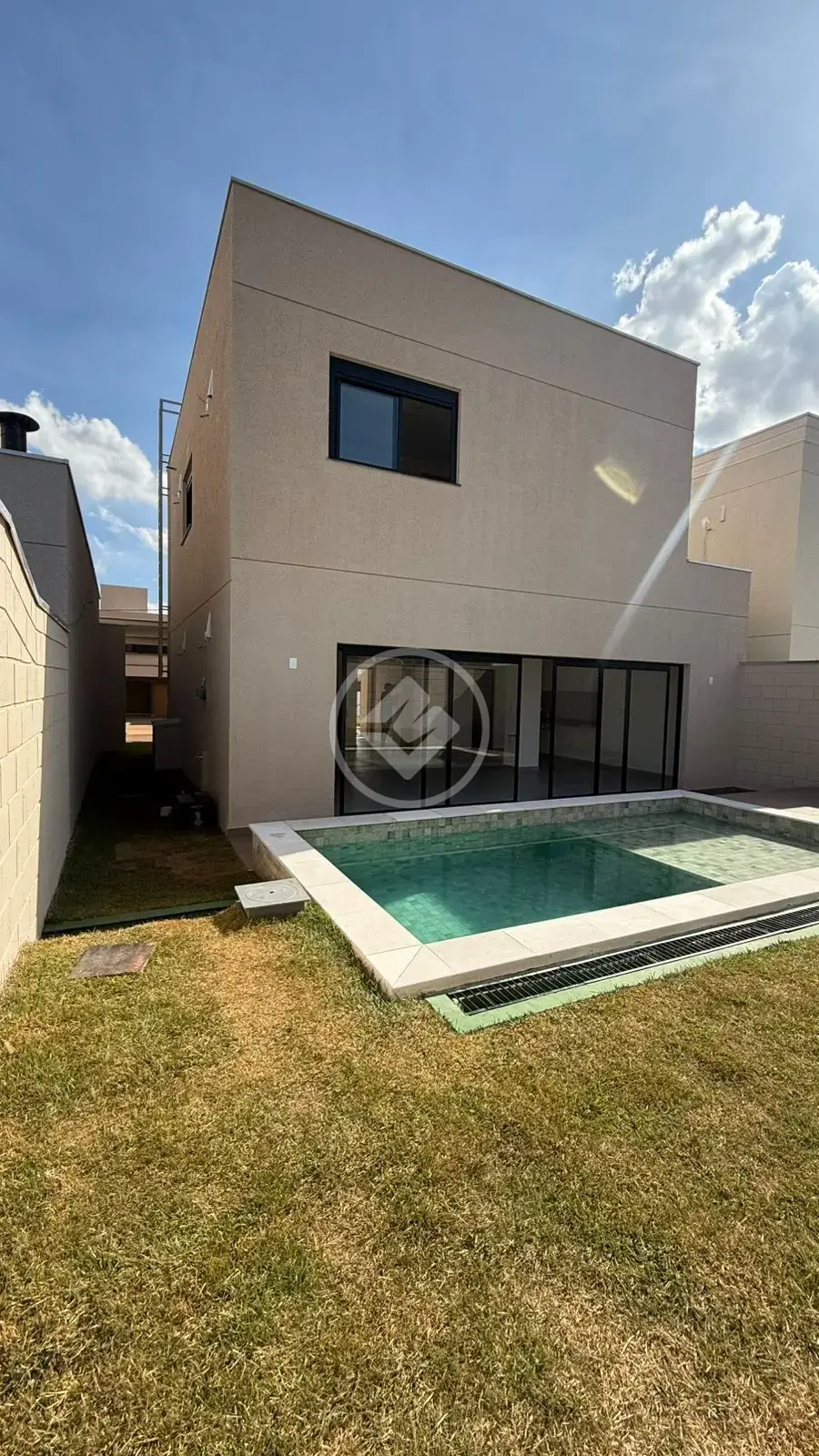 Imagem 1 - Casa Condomínio em Residencial Jardins Lyon, Aparecida de Goiânia - GO