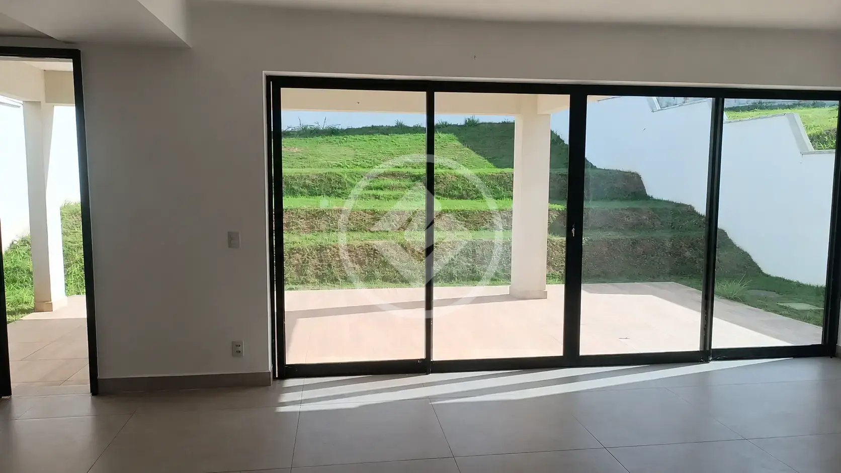 Imagem 6 - Sobrado Em Condomínio em Área Rural de Senador Canedo, Senador Canedo - GO