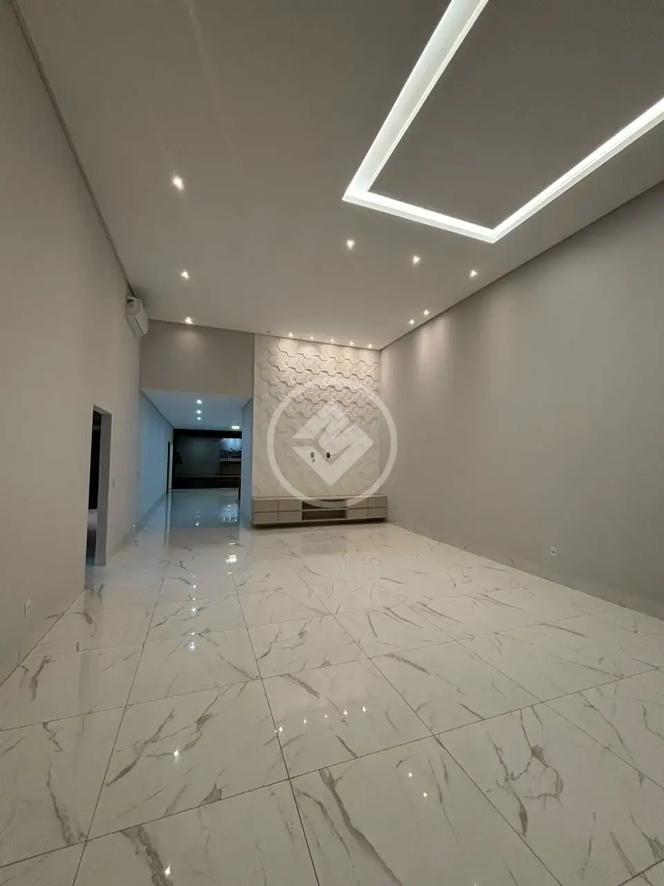 Imagem 1 - Casa em Jardim Helvecia, Aparecida de Goiânia - GO