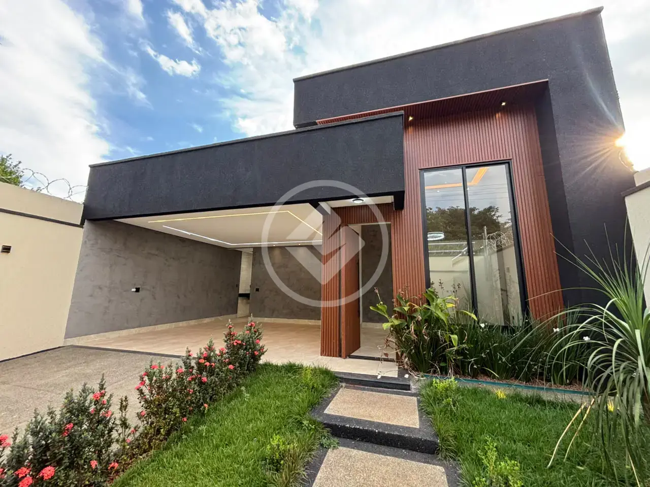 Imagem 1 - Casa em Residencial Vereda dos Buritis, Goiânia - GO