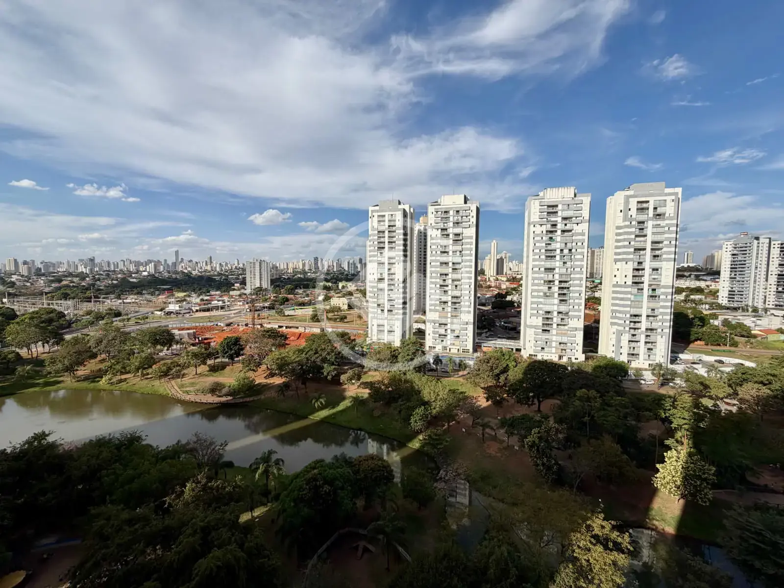 Imagem 2 - Apartamento em Jardim Atlântico, Goiânia - GO