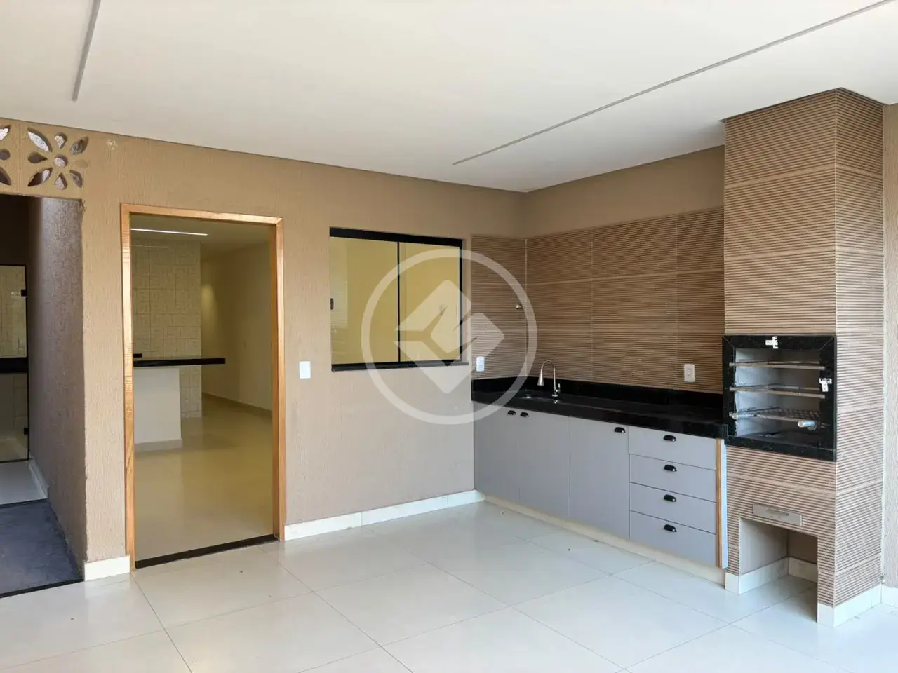 Imagem 2 - Casa em Residencial Santa Fé, Goiânia - GO