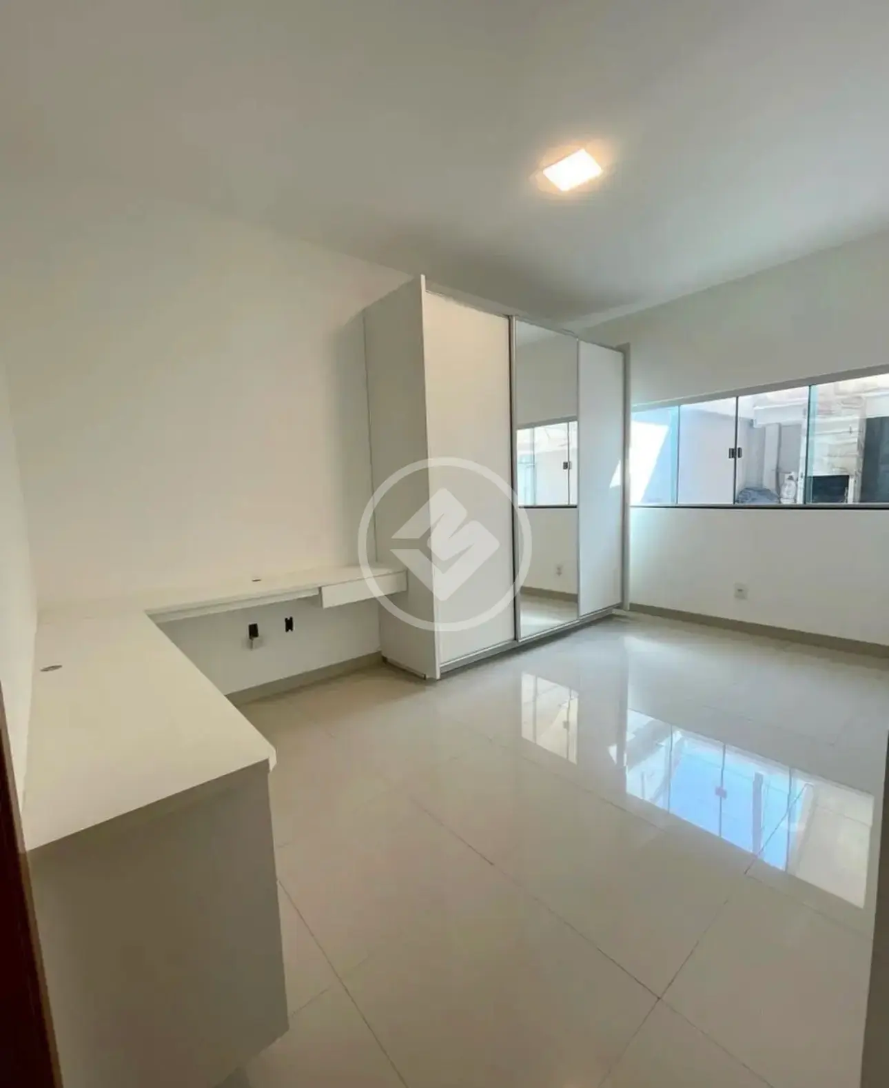 Image 9 - Casa em Jardim Presidente, Goiânia - GO