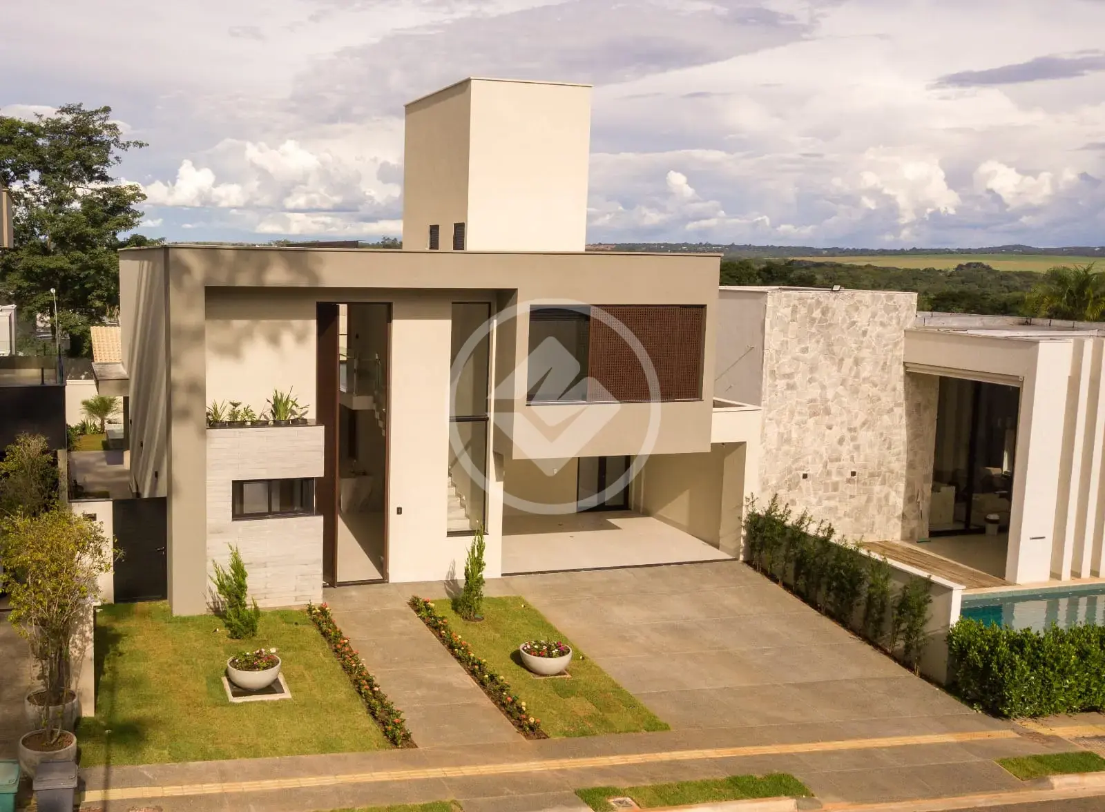 Image 2 - Sobrado Em Condomínio em Residencial Goiânia Golfe Clube, Goiânia - GO
