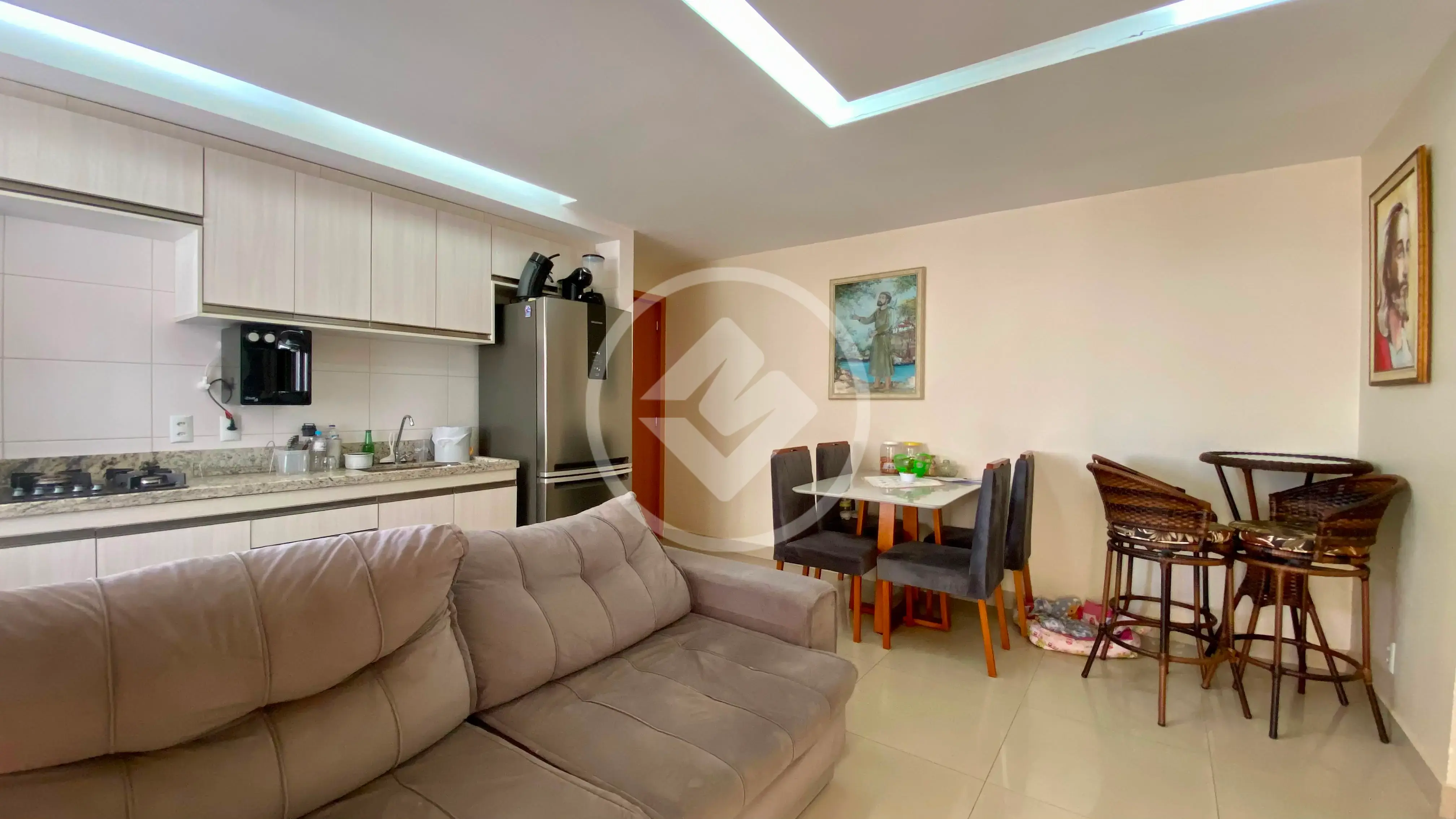 Image 2 - Apartamento em Vila Lucy, Goiânia - GO