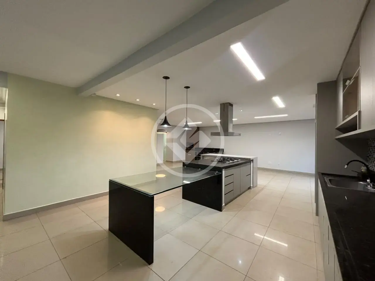 Image 2 - Casa em Setor Faiçaville, Goiânia - GO