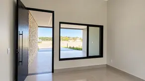 Imagem 2 - Casa Condomínio em Rodovia dos Romeiros, Trindade - GO