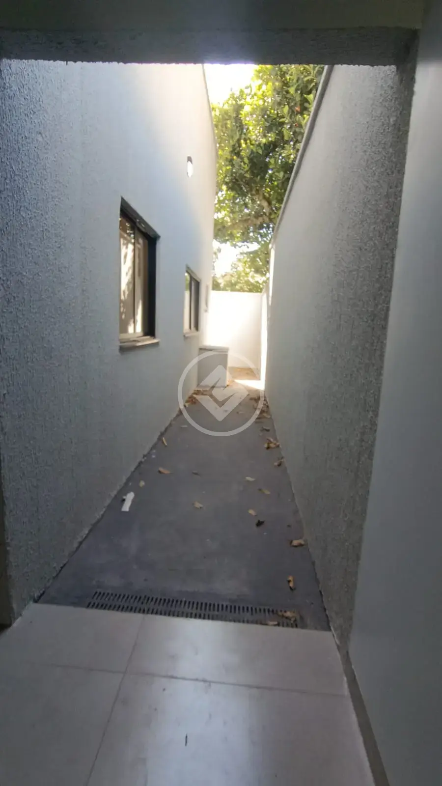 Image 2 - Casa em Jardim Balneário Meia Ponte, Goiânia - GO
