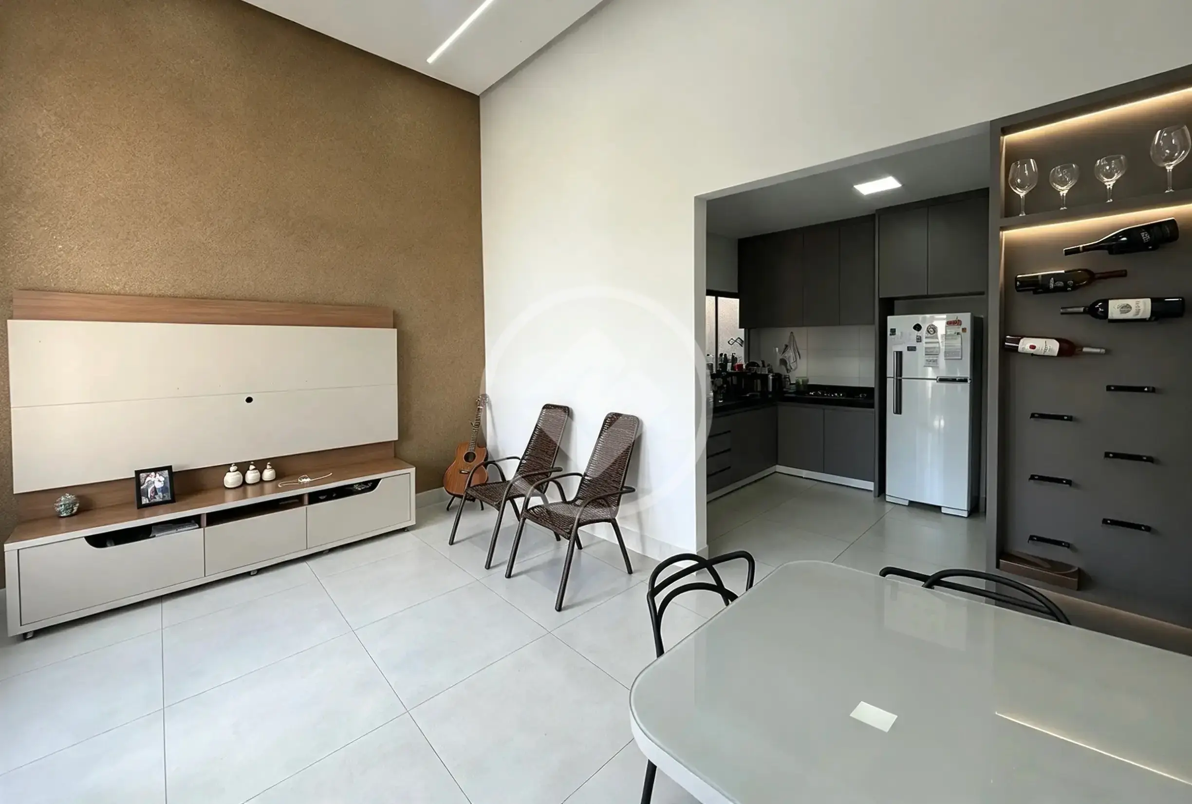 Image 2 - Casa em Residencial Santa Fé I, Goiânia - GO