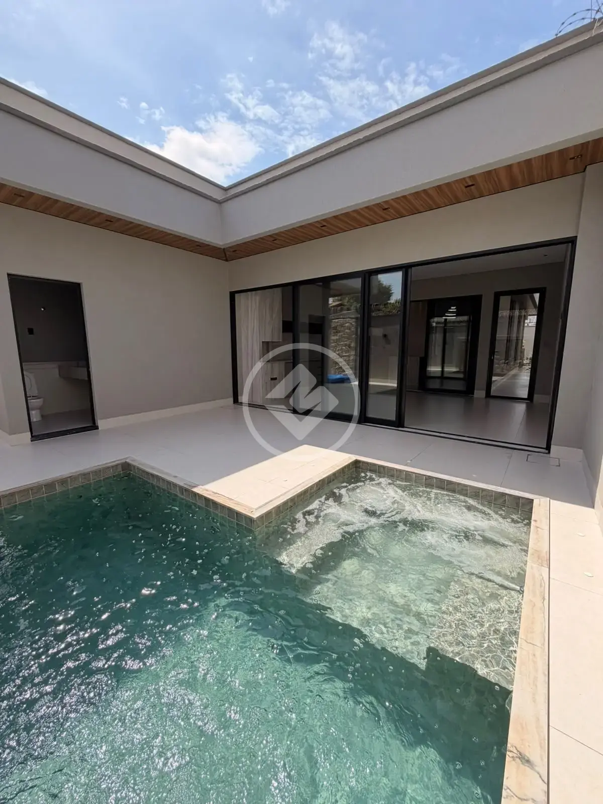Image 19 - Casa em PARQUE ANHANGUERA, Goiânia - GO