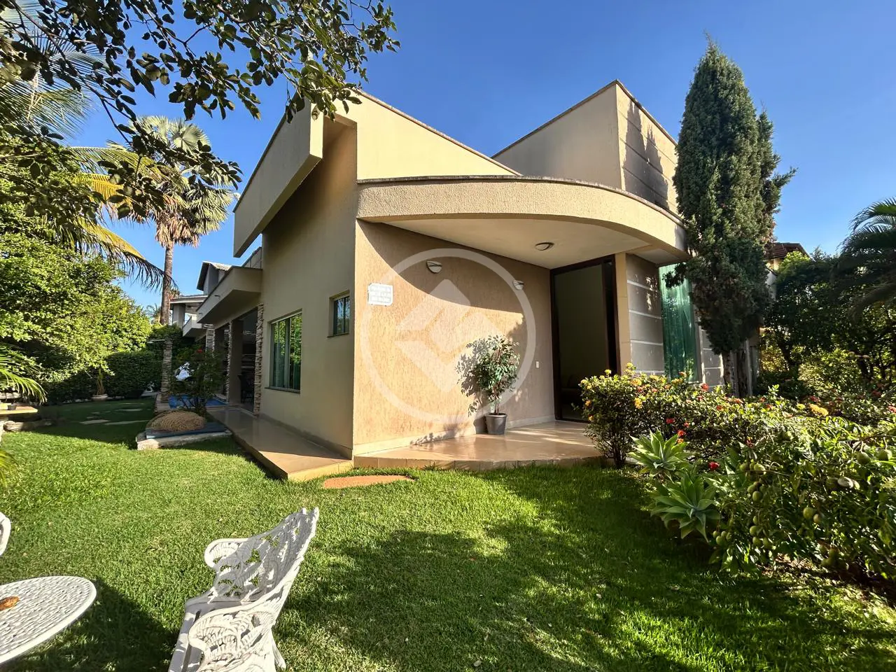 Casa Condomínio Jardins Madri, Goiânia - GO — foto 1