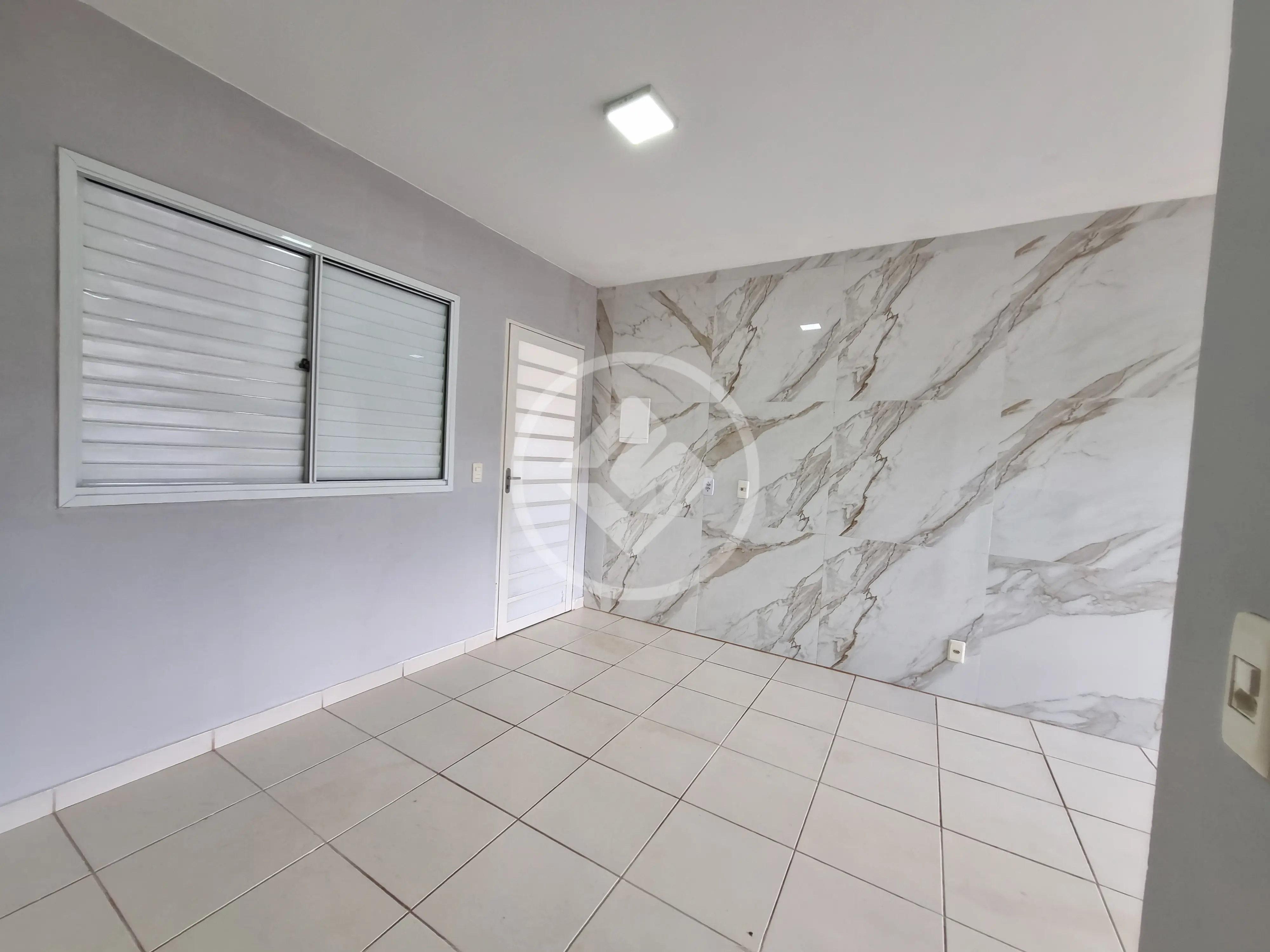 Imagem 2 - Casa Condomínio em Fazenda São Domingos, Goiânia - GO