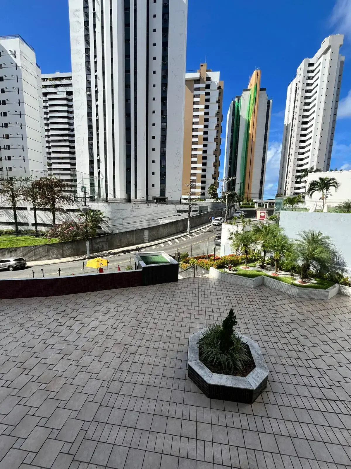 Imagem 1 - Apartamento em Candeal, Salvador - BA