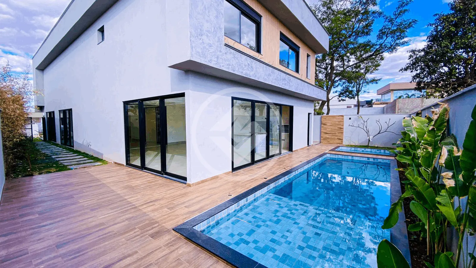 Sobrado Em Condomínio Residencial Goiânia Golfe Clube, Goiânia - GO — foto 2