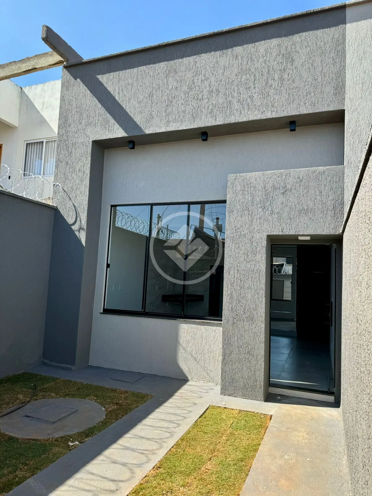 Casa Residencial Elizene Santana, Goiânia - GO — foto 1