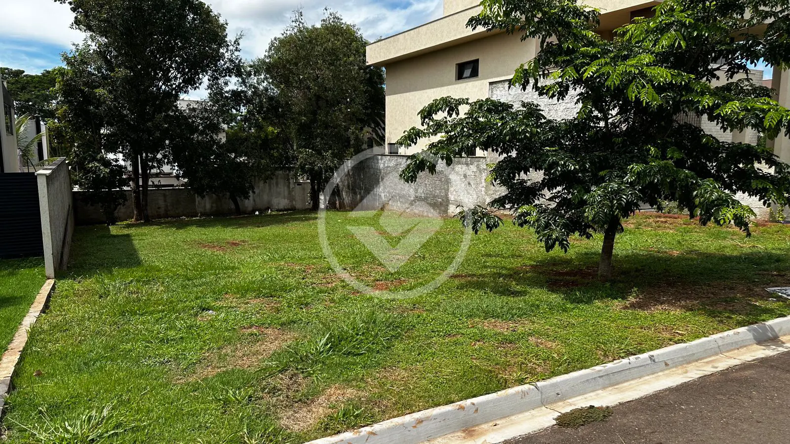 Terreno Condomínio Residencial Goiânia Golfe Clube, Goiânia - GO — foto 2