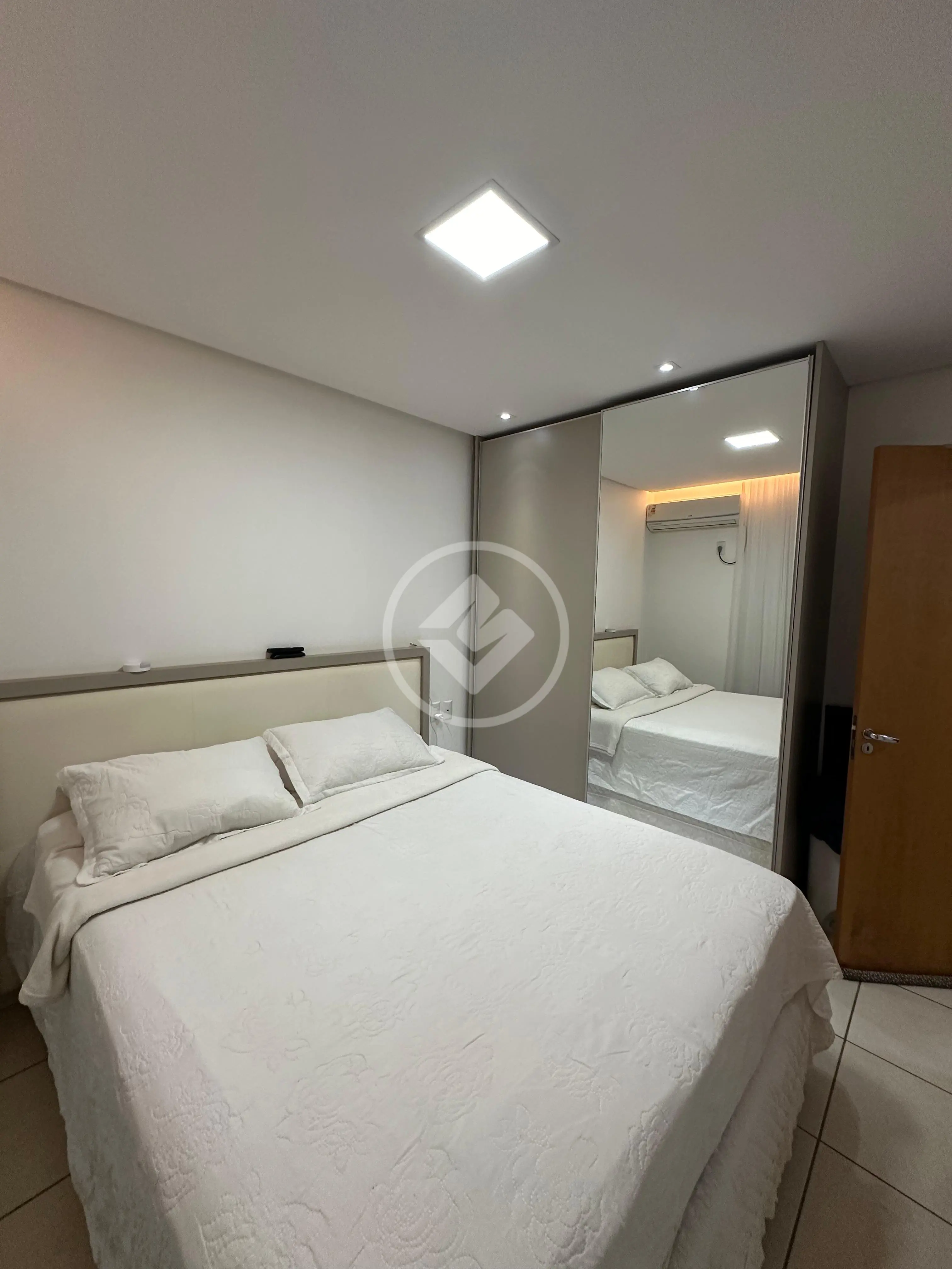 Imagem 2 - Apartamento em SETOR NEGRÃO DE LIMA, Goiânia - GO