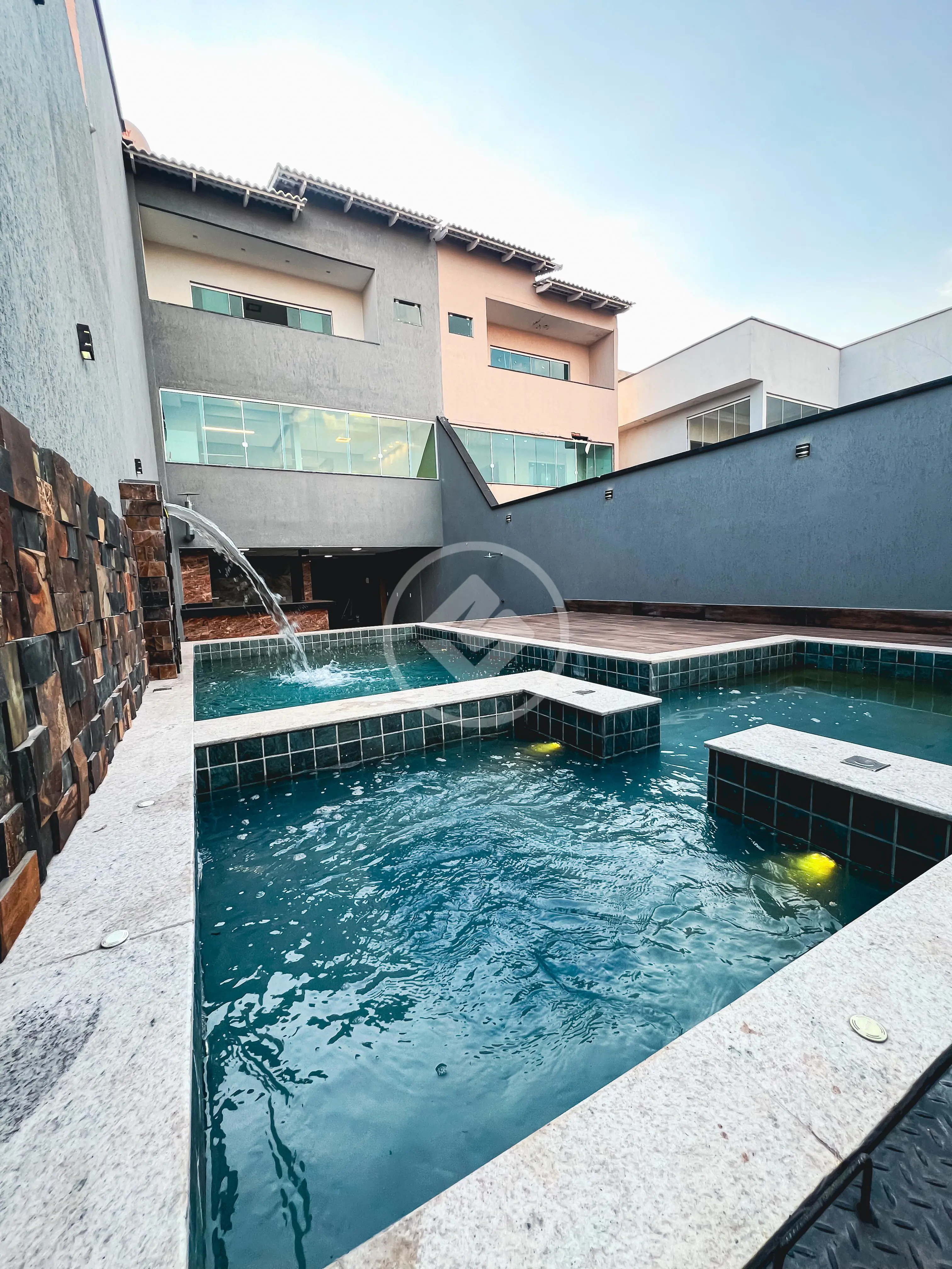 Sobrado Residencial Cidade Verde, Goiânia - GO — foto 1