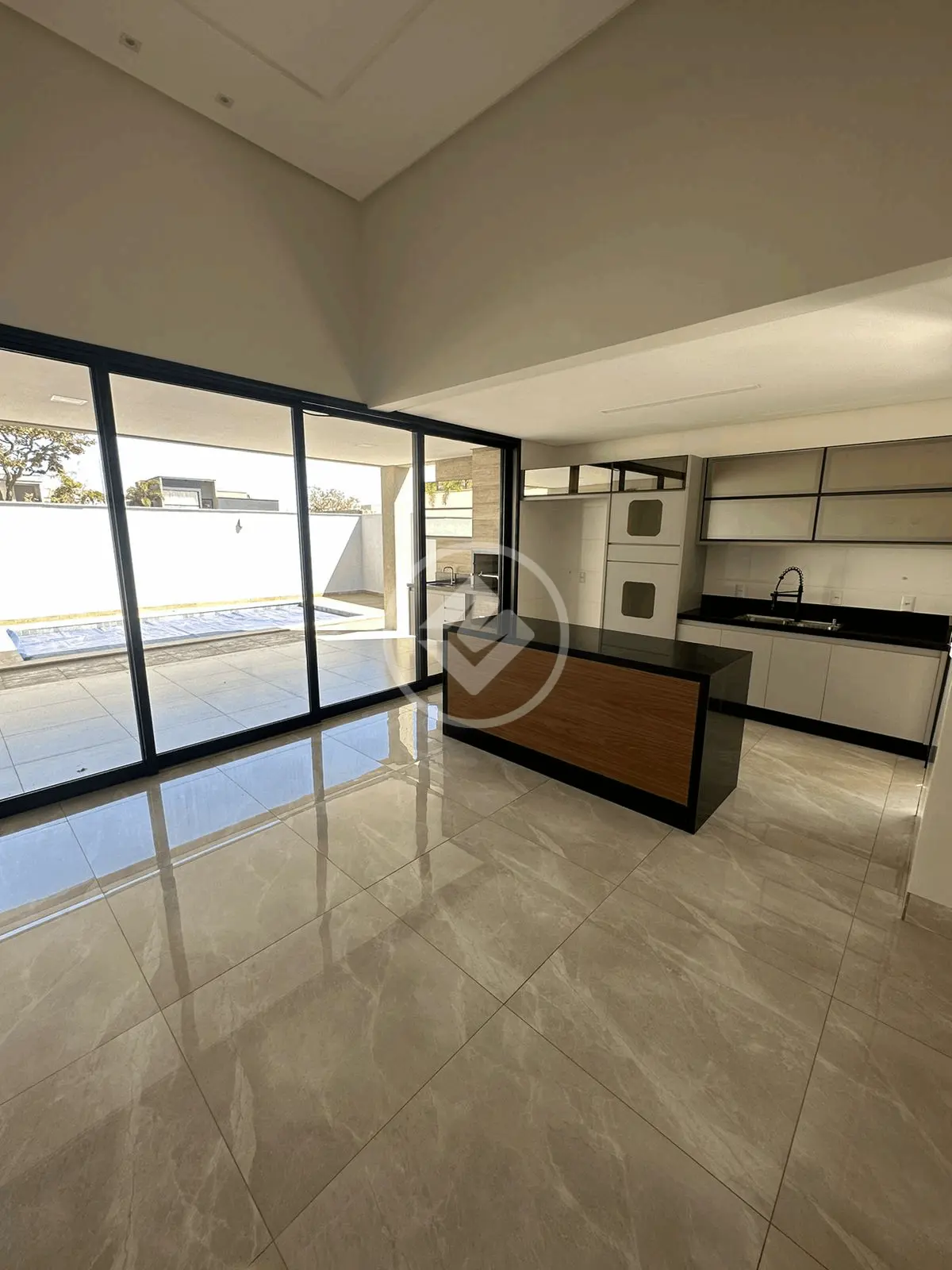 Imagem 3 - Casa Condomínio em Residencial Goiânia Golfe Clube, Goiânia - GO