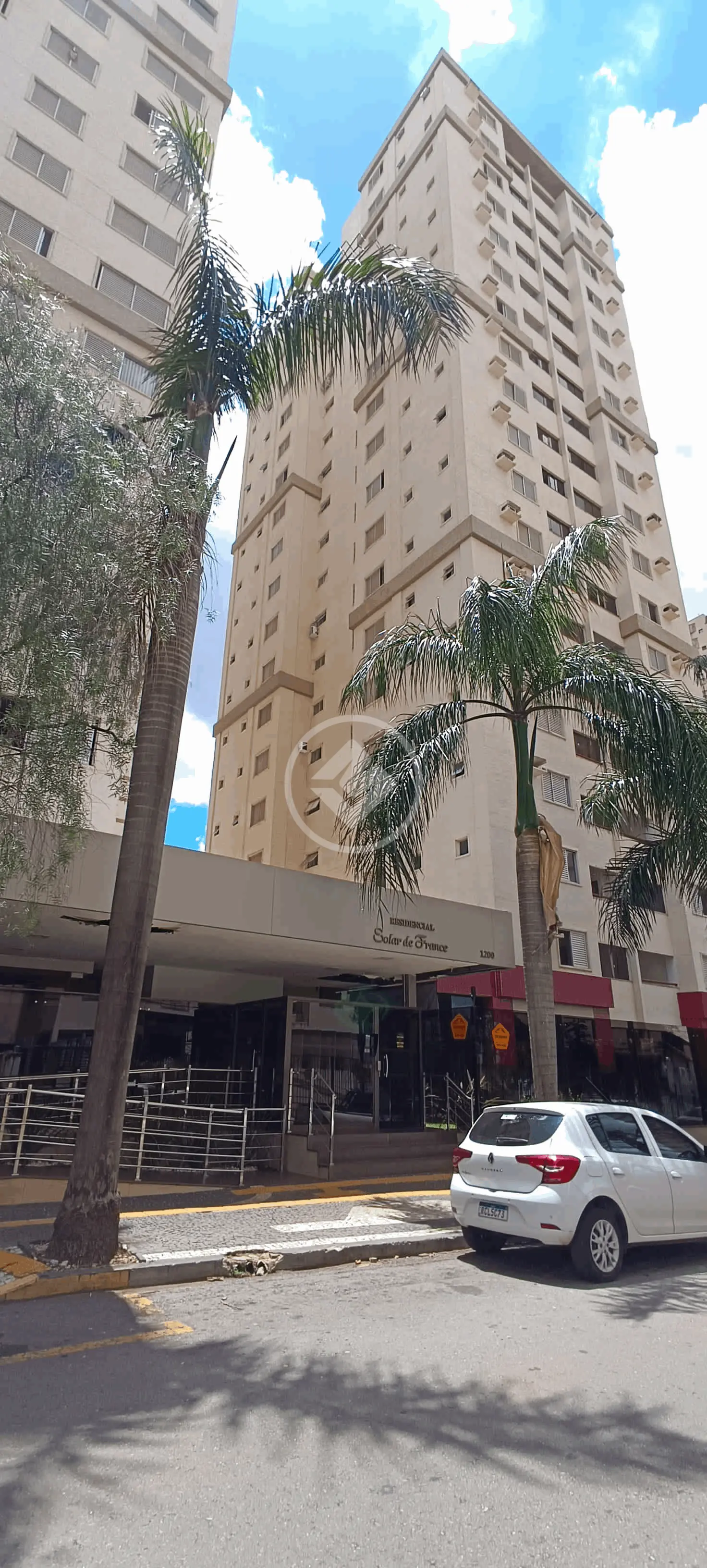 Apartamento Setor Bueno, Goiânia - GO — foto 1