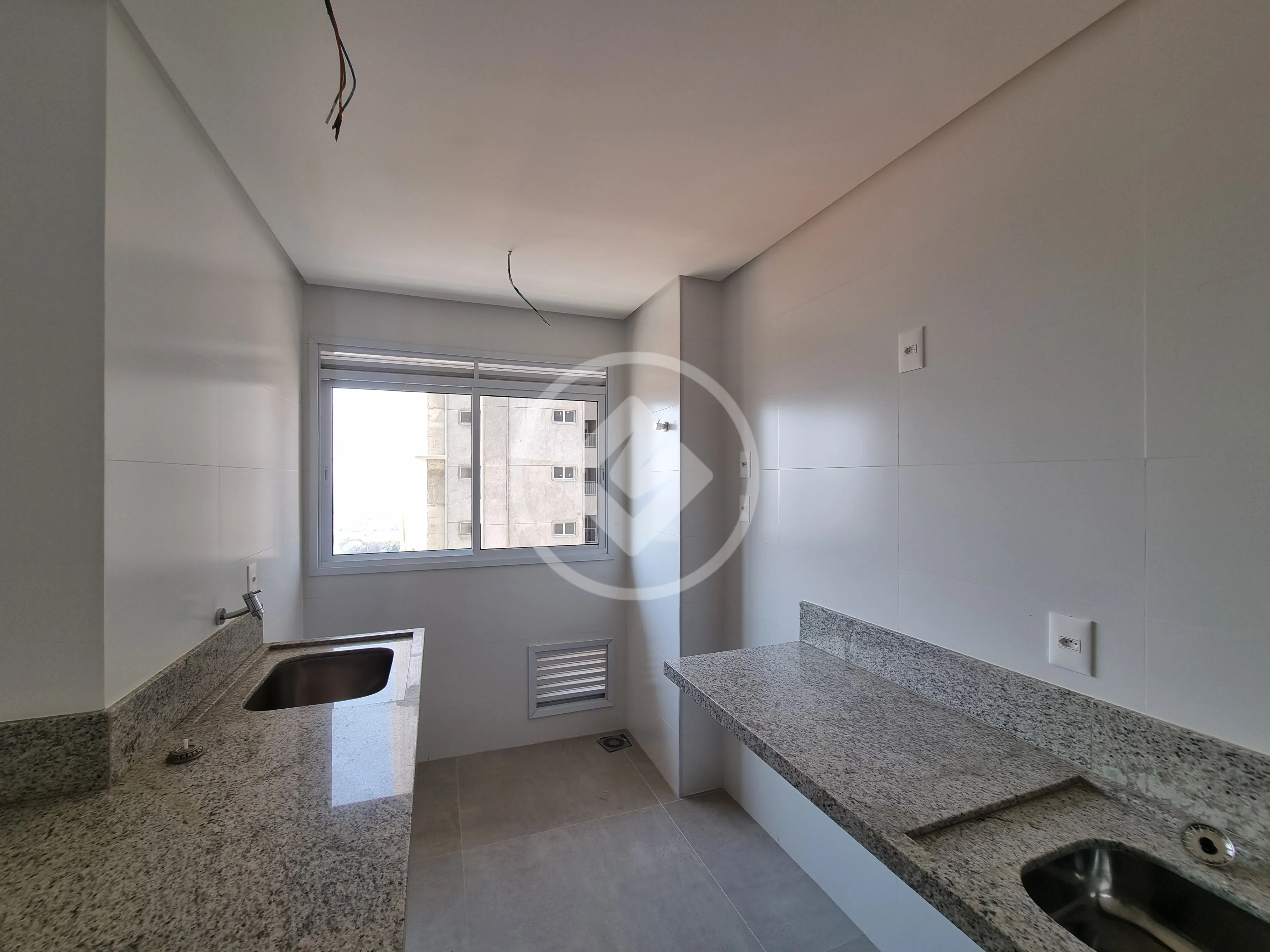 Imagem 3 - Apartamento em PARK LOZANDES, Goiânia - GO