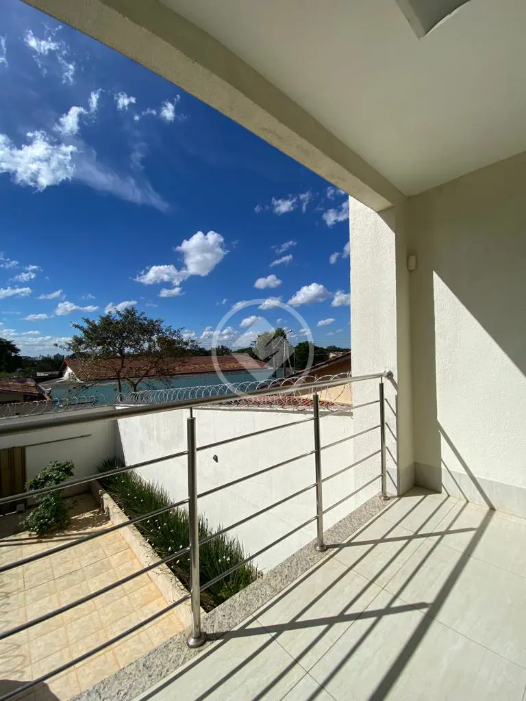 Sobrado Jardim Santo Antônio, Goiânia - GO — foto 2