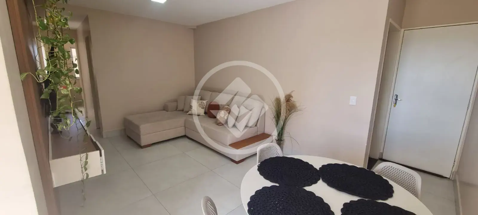 Image 2 - Apartamento em residencial fama, Goiânia - GO