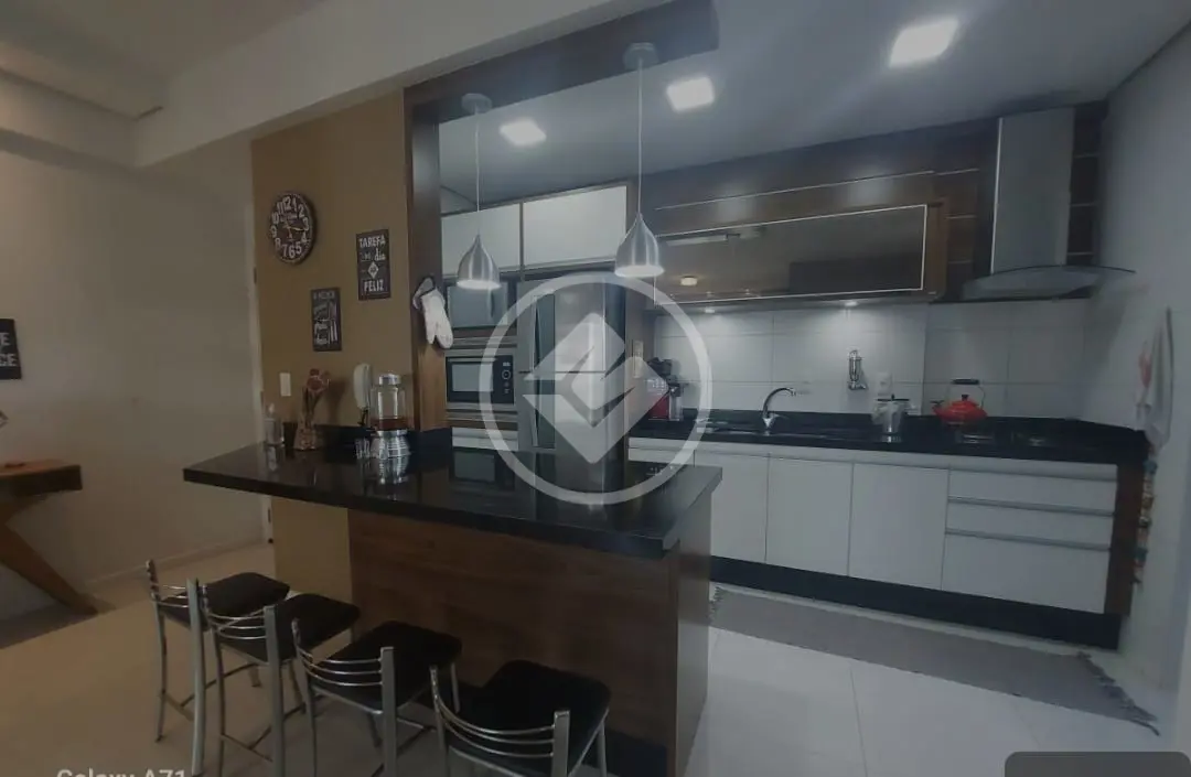 Imagem 2 - Apartamento em Barreiros, São José - SC
