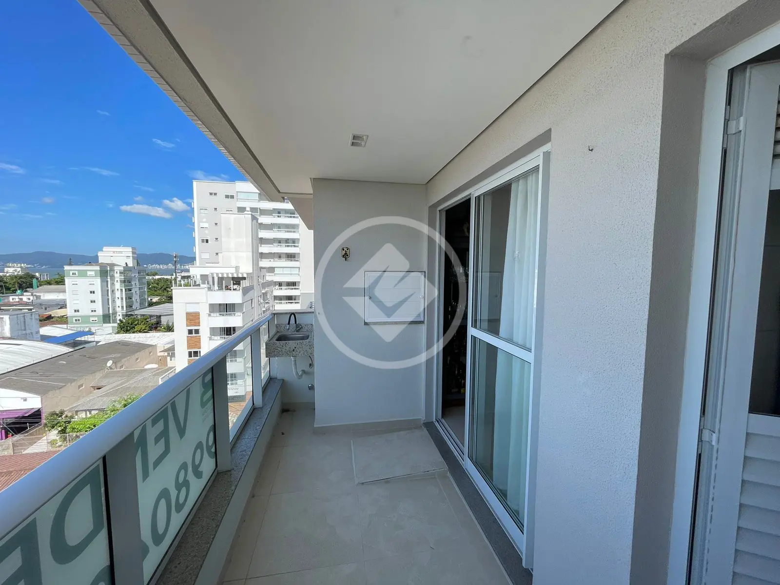 Imagem 2 - Apartamento em Barreiros, São José - SC