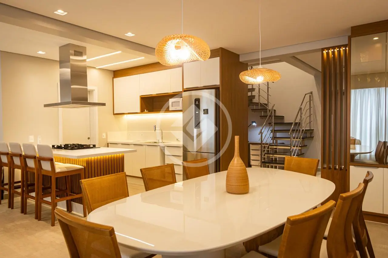 Imagem 1 - Apartamento Duplex em Cachoeira do Bom Jesus, Florianópolis - SC