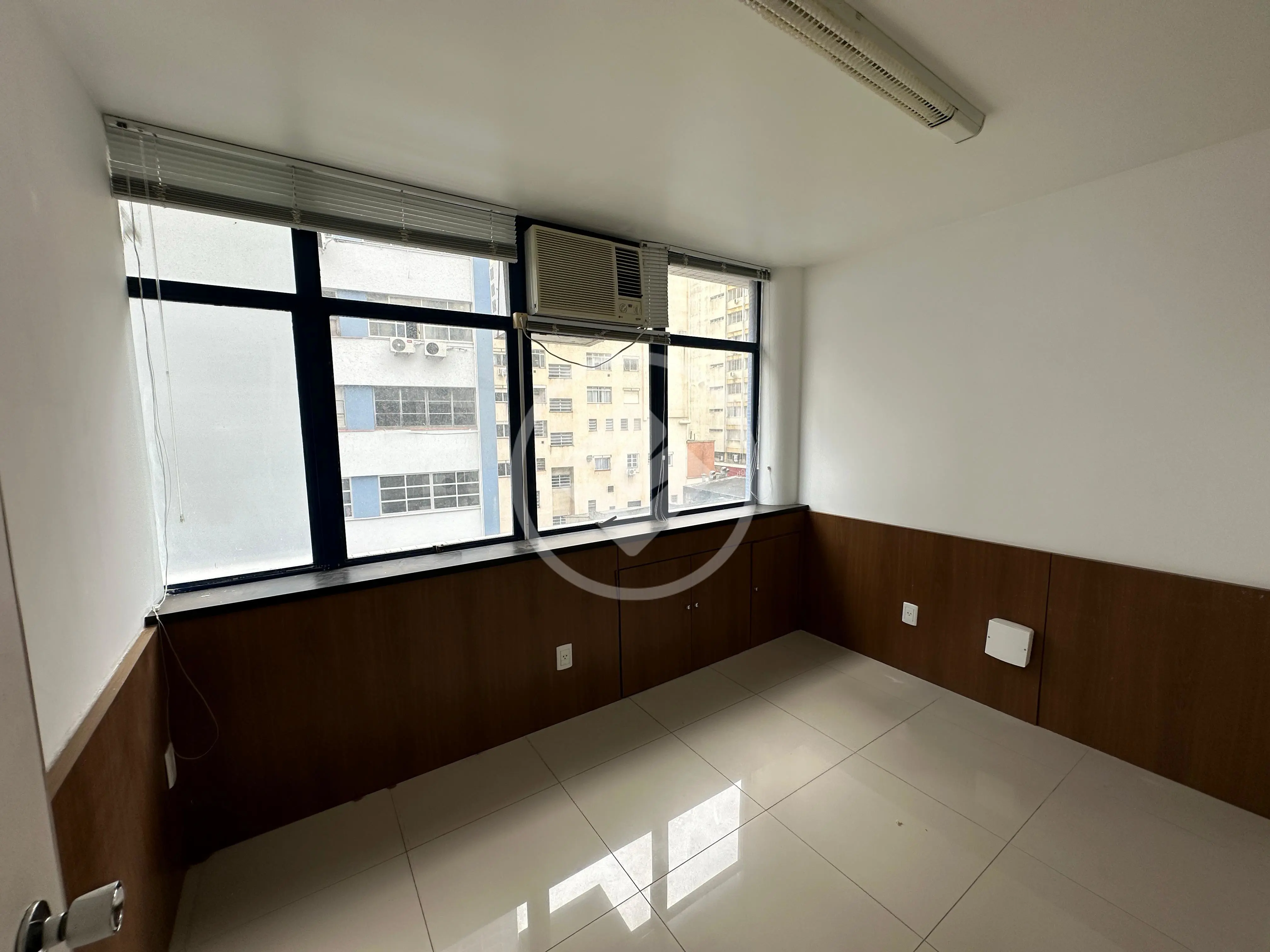 Imagem 3 - Sala Comercial em Centro, Florianópolis - SC
