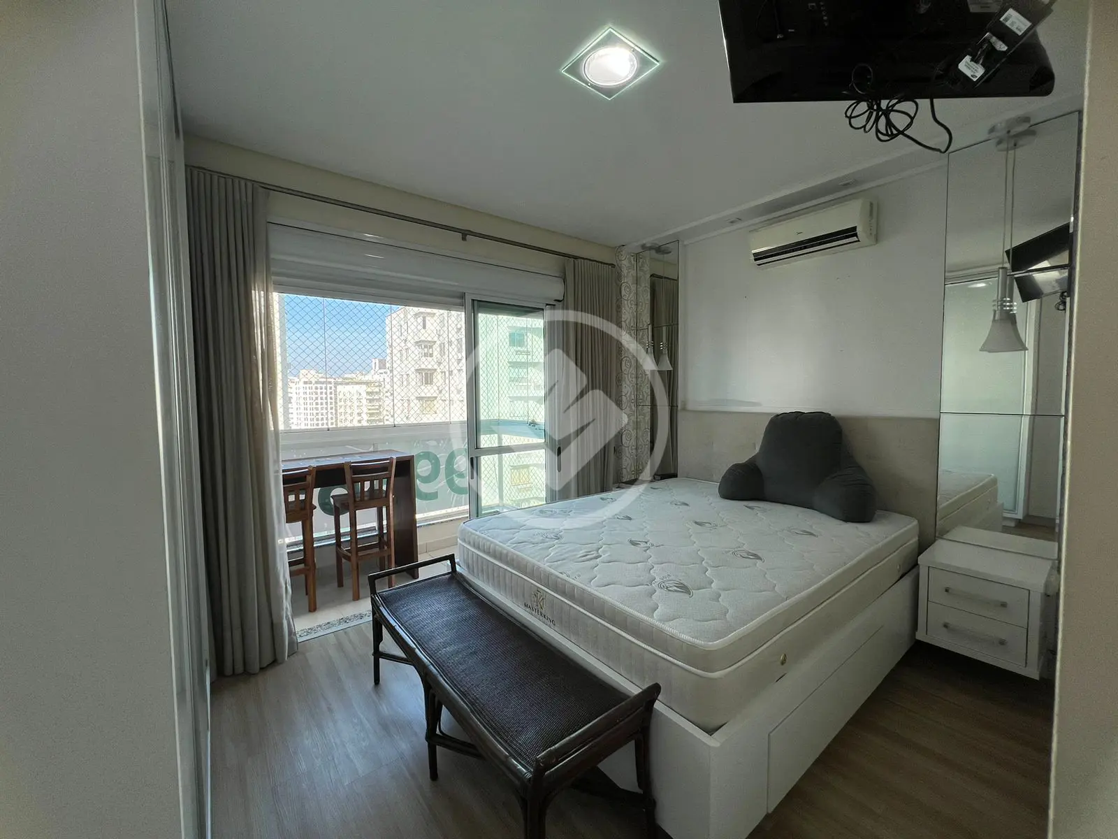 Imagem 5 - Cobertura Duplex em CENTRO, Florianópolis - SC