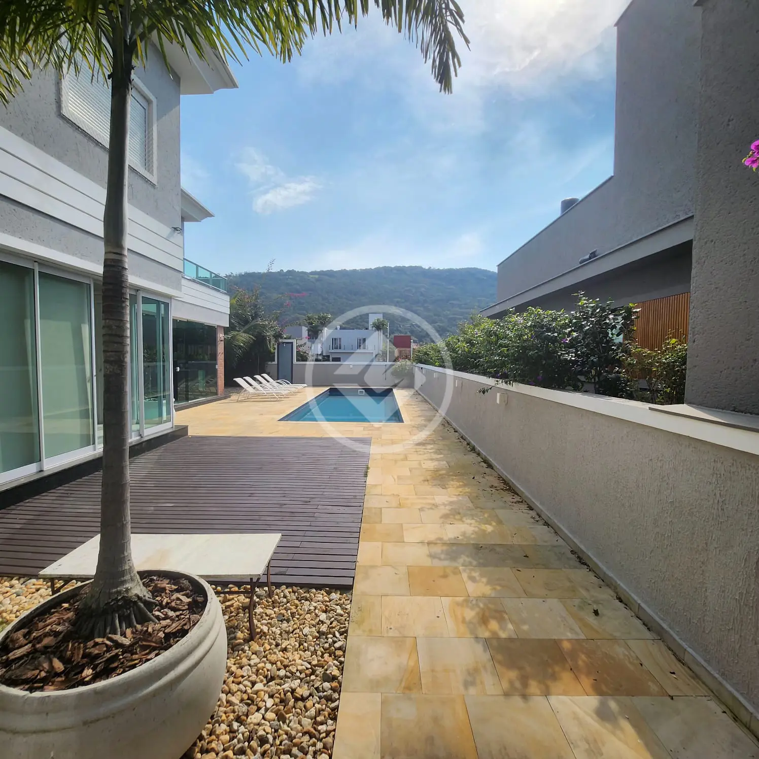 Imagem 2 - Casa Condomínio em Lagoa da Conceição, Florianópolis - SC
