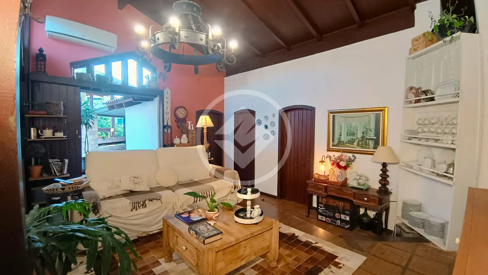 Imagem 2 - Casa Comercial em CANASVIEIRAS, Florianópolis - SC