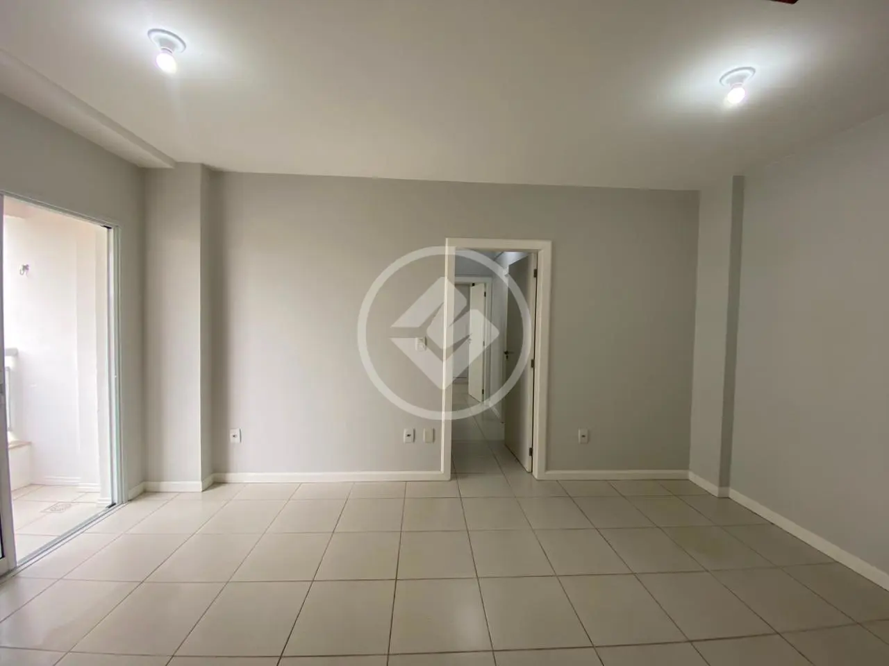 Imagem 2 - Apartamento em Barreiros, São José - SC