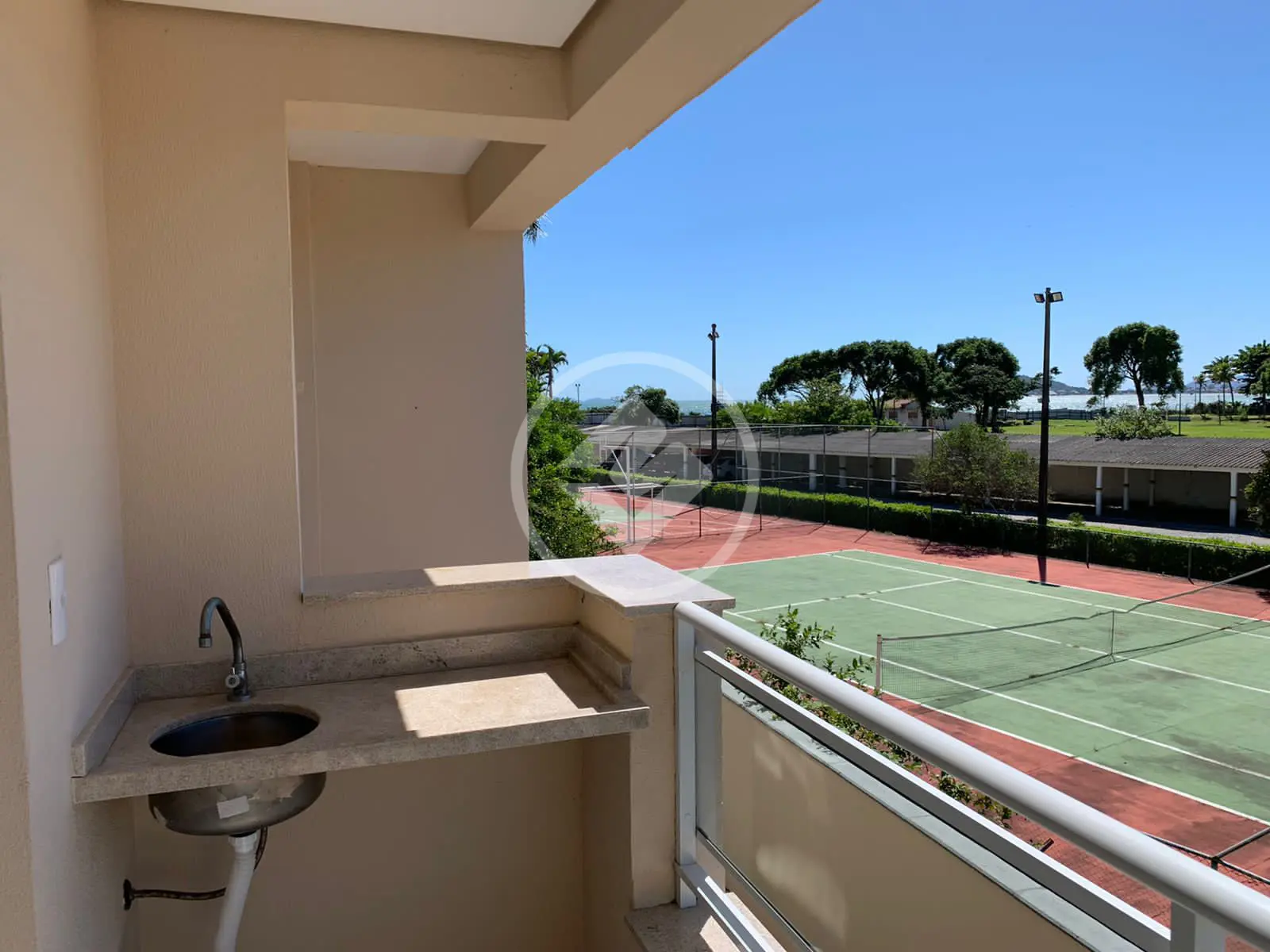 Imagem 1 - Apartamento em Cachoeira do Bom Jesus, Florianópolis - SC